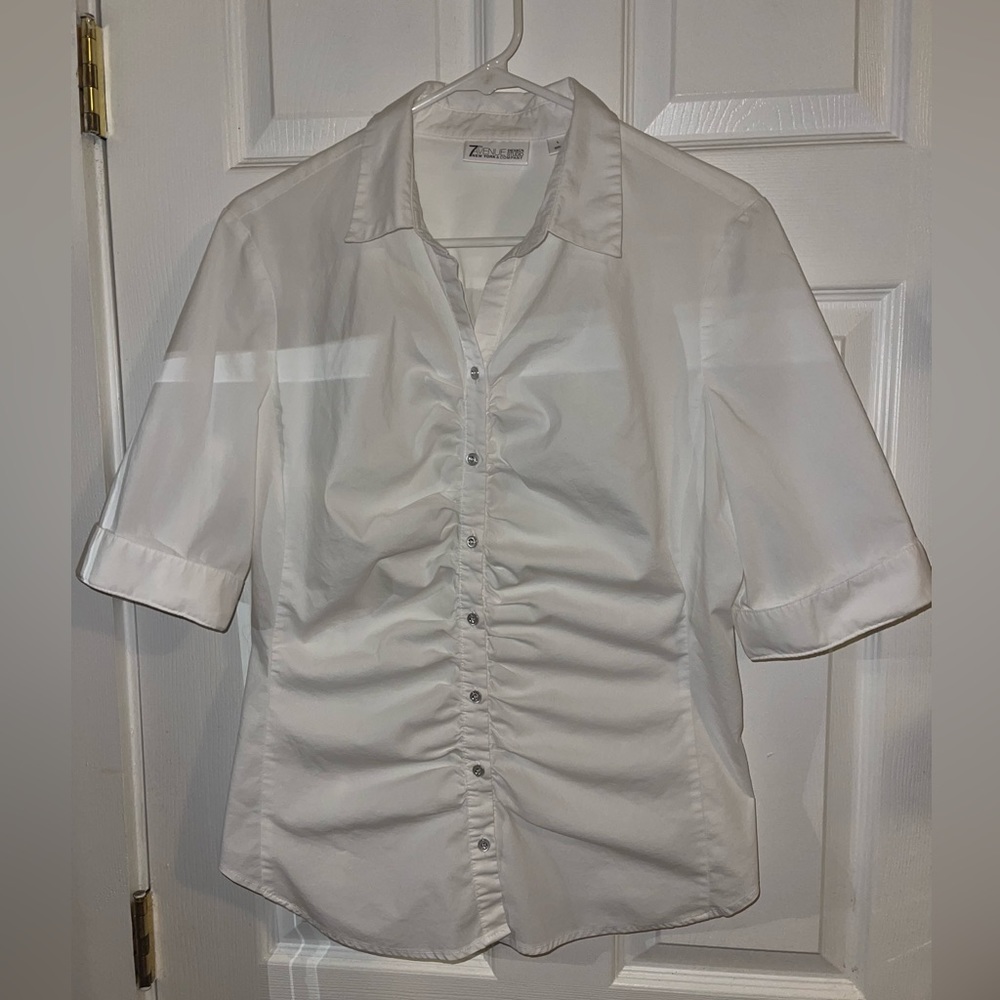 7th Avenue New York & Company White Contoured Button Down Blouse Size Large